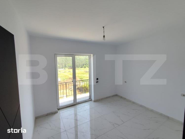 Casă cu 4 camere cu Teren 450 Mp în Valea Lupului