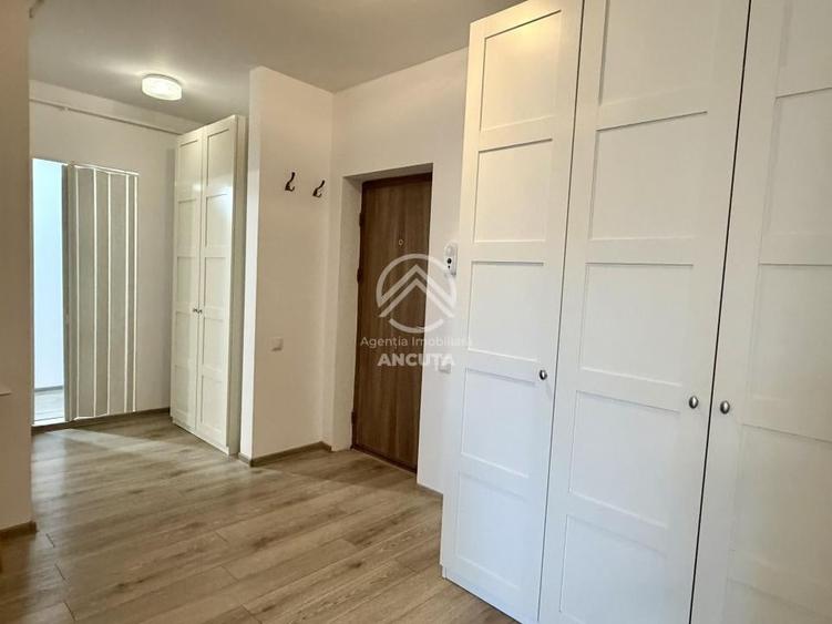 Apartament cu 2 camere semidecomandat în Florești