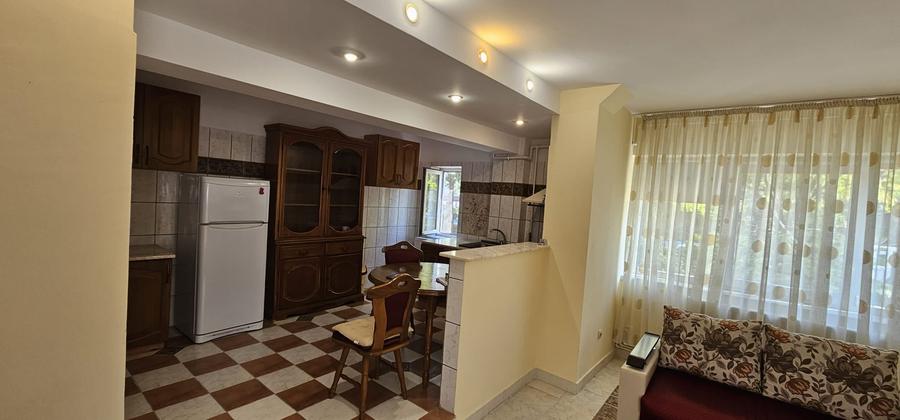 City / apartament 2 camere /parter - 1