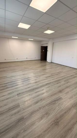 Spațiu comercial, de 47 mp, în Berceni