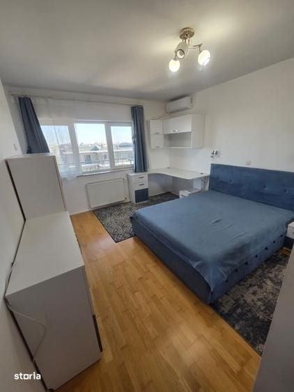 Apartament cu 3 camere în Tei