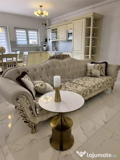 Apartament cu 3 camere semidecomandat în Central