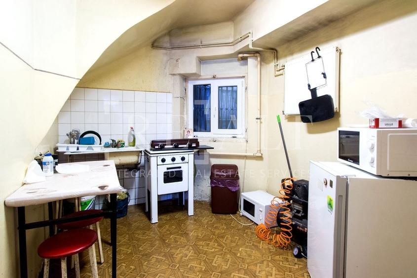 Apartament cu 2 camere semidecomandat în Armeneasca