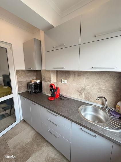 Apartament cu 3 camere în Militari
