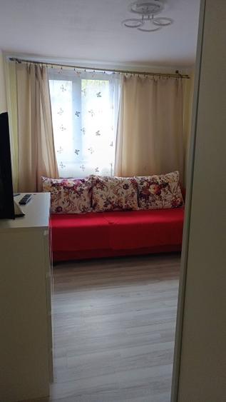 Vand apartament 2 camere renovat - Rm Valcea - 1
