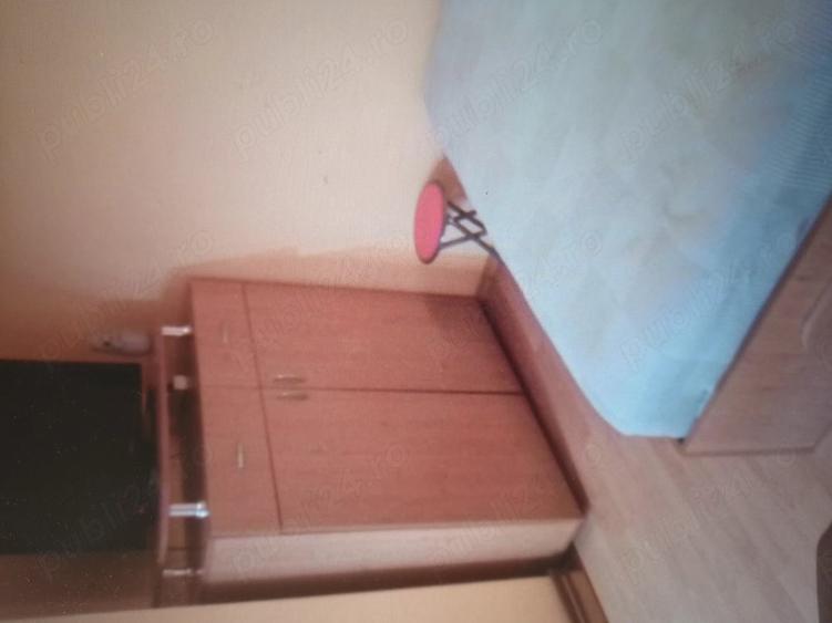 Garsonieră decomandată în Trivale