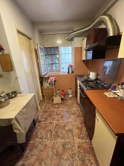 Apartament cu 3 camere decomandat în Brazda lui Novac