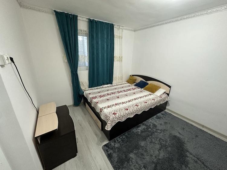 Casă cu 2 camere cu Teren 300 Mp în Central