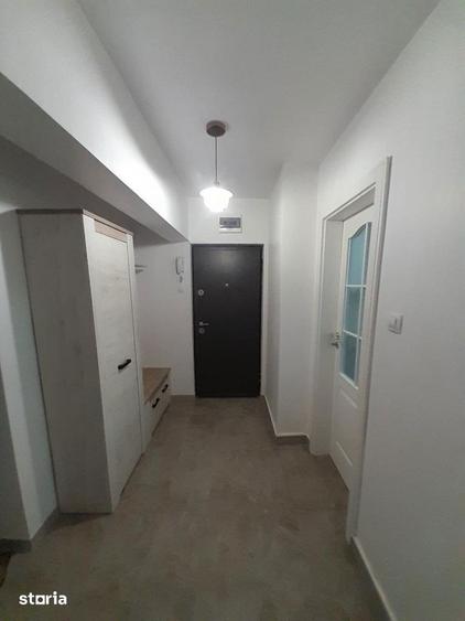 Apartament cu 2 camere decomandat, mobilat în Vatra Luminoasă