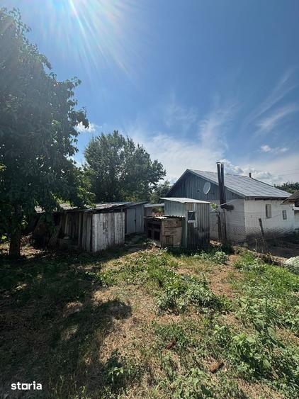 Casă cu 3 camere cu Teren 1000 Mp în Central