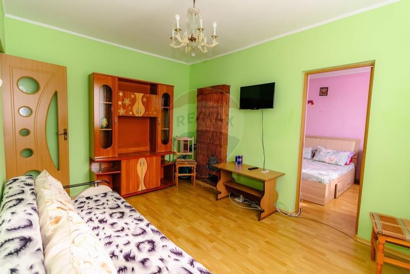 Apartament cu 2 camere semidecomandat, mobilat în Oarja