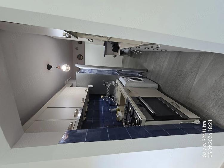 Apartament cu 3 camere decomandat în Astra