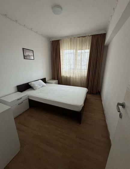 Apartament cu 4 camere decomandat, mobilat în Pantelimon