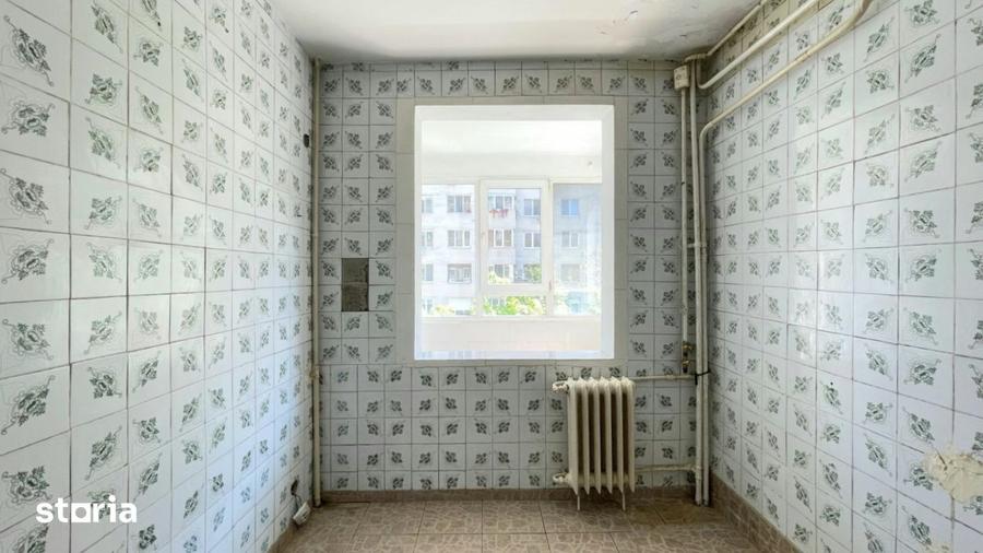 3 camere | decomandat | 5 min metrou 1 Decembrie | COMISION 0% - 18