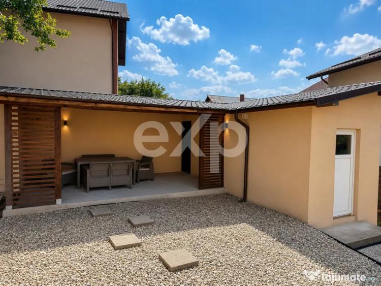Casă cu 7 camere cu Teren 800 Mp în Valea Mare