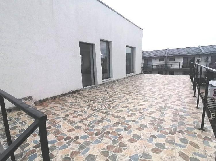 Casă individuală cu 3 camere cu Teren 561 Mp în Central