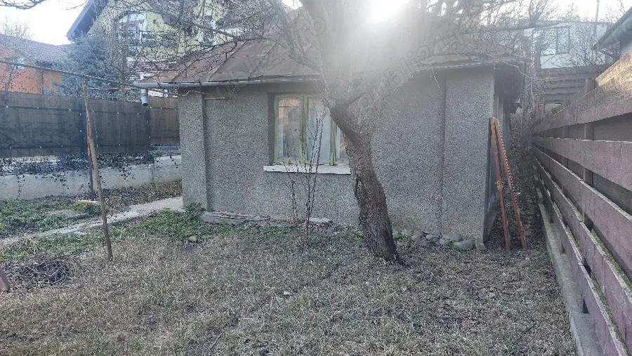 Teren de 267 mp, în Podul de Fier