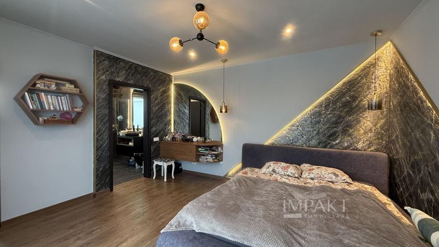 Duplex cu 4 camere cu Canalizare în Bună Ziua