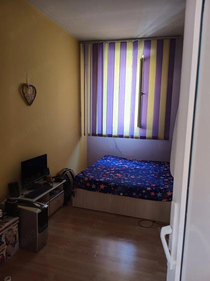 Apartament cu 3 camere decomandat în Kogălniceanu