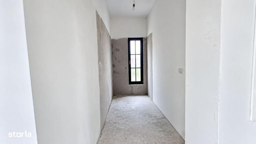 Casă cu 4 camere cu Teren 634 Mp în Ghiroda