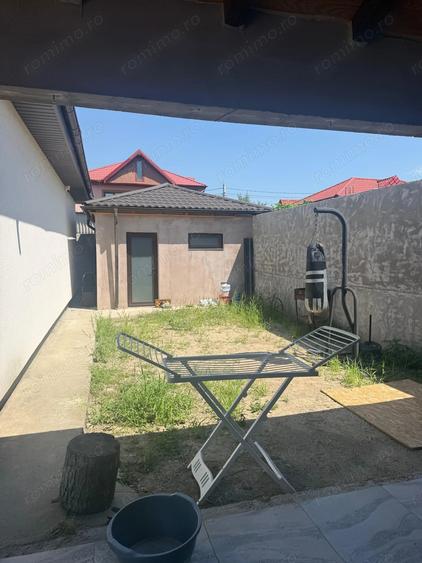 Casă cu Teren 643 Mp în Costi