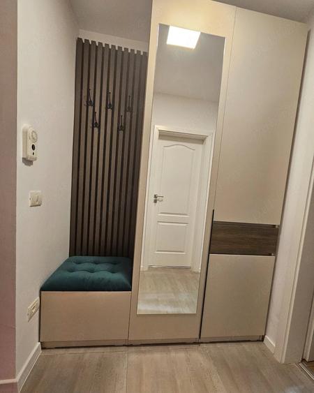 Garsonieră decomandată în Central