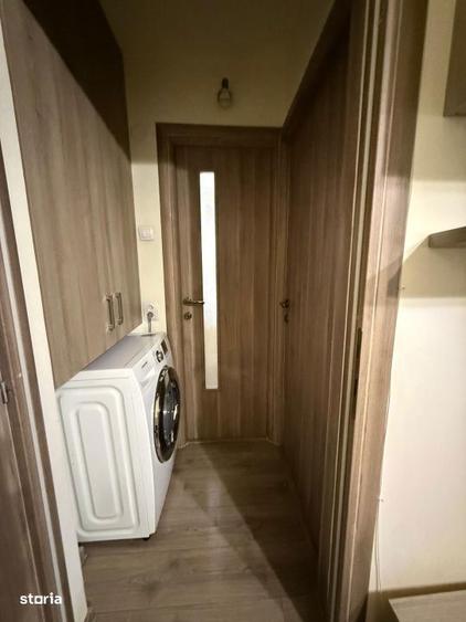 Apartament cu 2 camere semidecomandat în Rovine