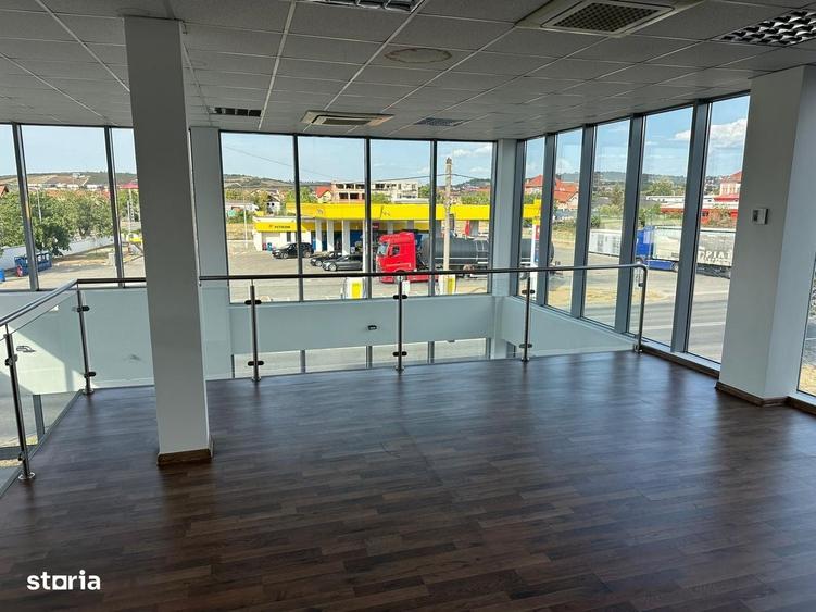 Spațiu comercial, de 412 mp, în Central