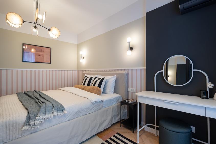 Apartament cu 2 camere semidecomandat în Calea Victoriei