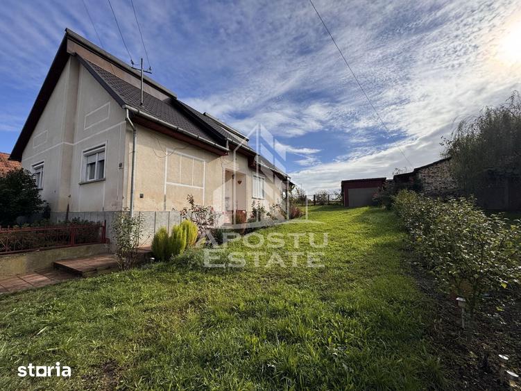 Casă cu 4 camere cu Teren 3000 Mp în Central