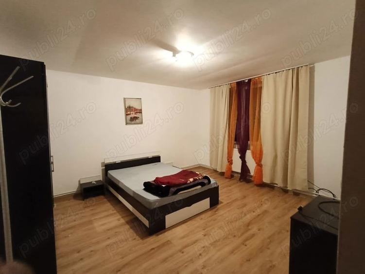 Apartament cu 3 camere decomandat în Vatra Dornei