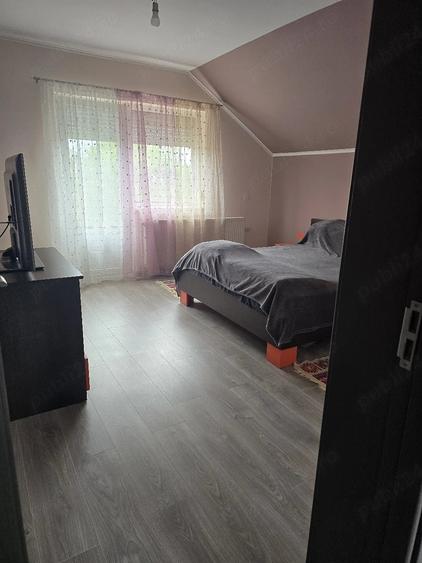 Casă cu 4 camere cu Teren 700 Mp în Exterior Vest