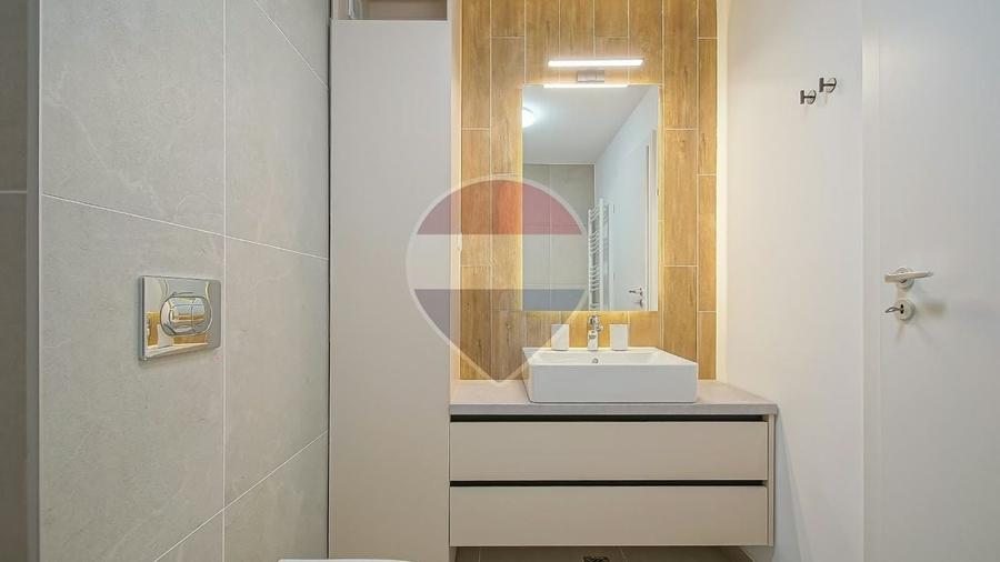 Apartament cu 2 camere decomandat, mobilat în Tractorul