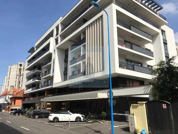 Apartament cu 2 camere decomandat, mobilat în Centrul Civic
