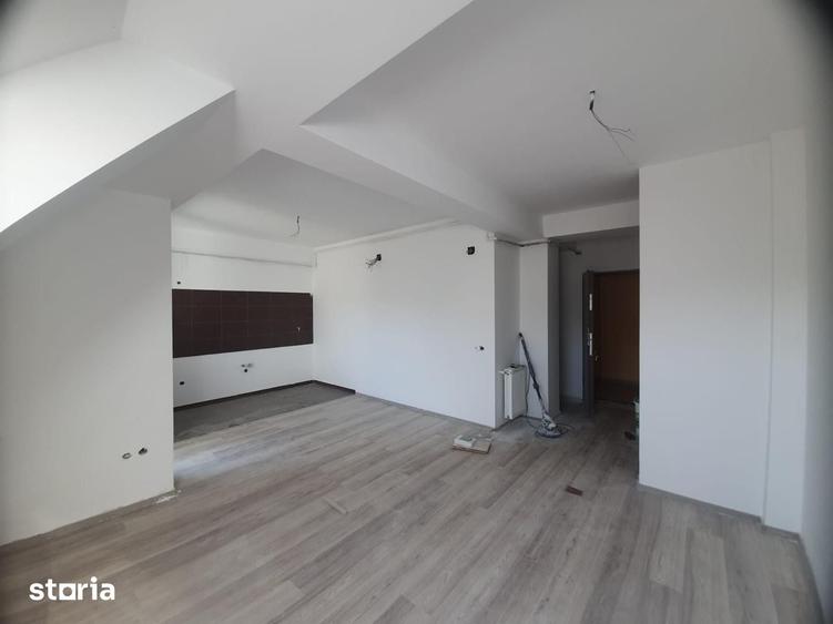 Apartament 3 camere | Cu scara interioara | INTABULAT | Zona Tractorul - 1