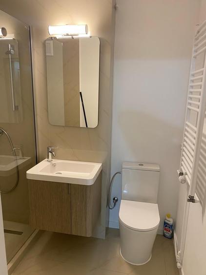 Apartament cu 2 camere decomandat, mobilat în Decebal