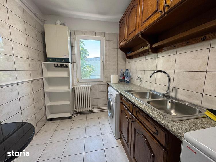 Apartament cu 2 camere în Podu Roș