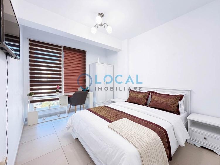 Apartament cu 3 camere semidecomandat, mobilat în Central
