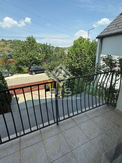 Apartament cu 4 camere decomandat în Sud