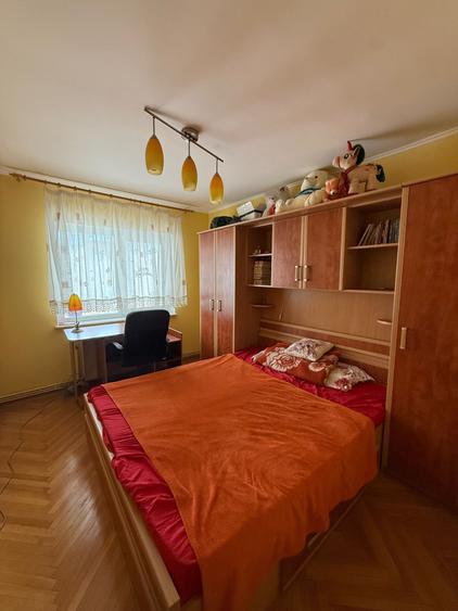 Apartament cu 3 camere decomandat în Exercițiu