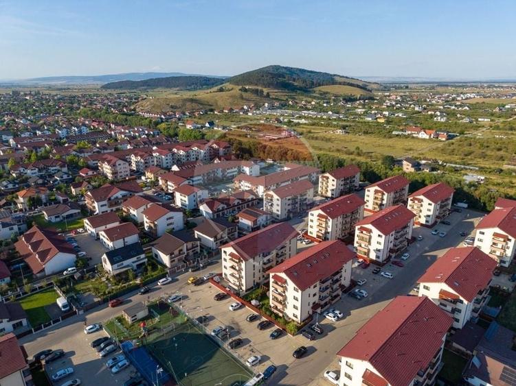 Garsonieră decomandată, mobilată în Sânpetru