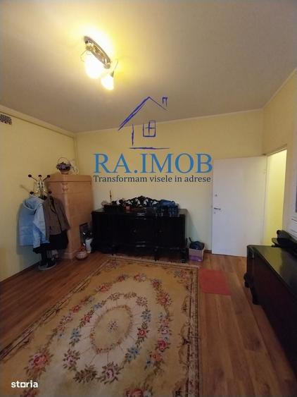 Casă cu 4 camere cu Teren 322 Mp în Ultracentral