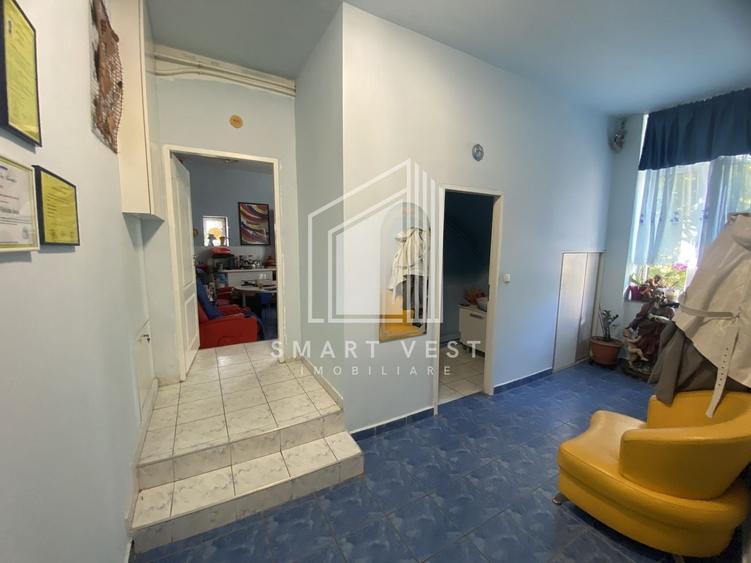 Apartament cu 4 camere decomandat, mobilat în Central