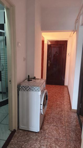 Garsonieră decomandată în Radu Negru