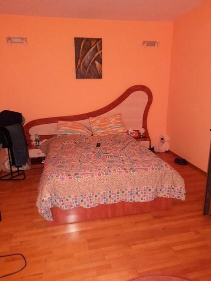 Casă individuală cu 7 camere cu Teren 1400 Mp în Dărmănești