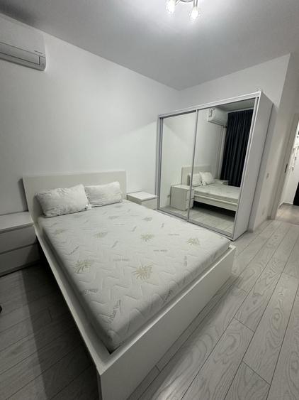 Apartament cu 2 camere decomandat în Metalurgiei