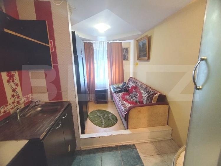 Garsonieră decomandată, mobilată în Bularga