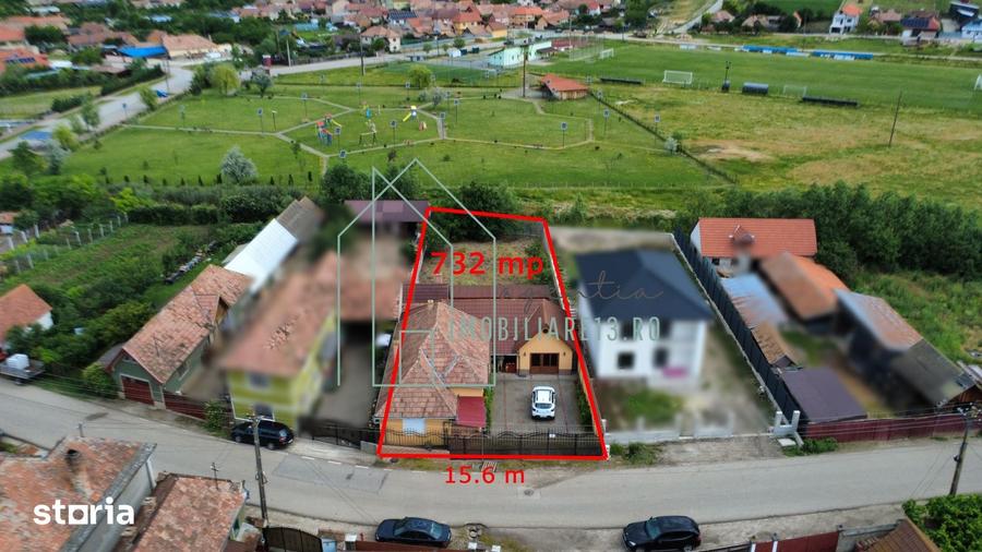 Casă cu 4 camere cu Teren 732 Mp în Central