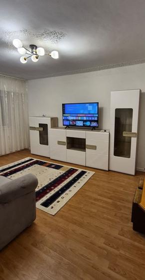Apartament cu 2 camere decomandat, mobilat în Inel II