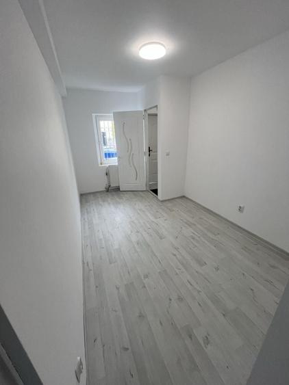 Apartament cu 2 camere în Decebal
